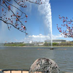 Canberra - James Cook Memorial Canberra - James Cook Memorial